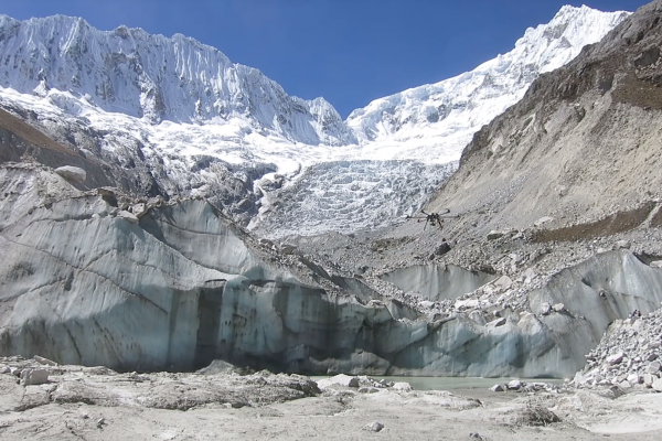 One small leap for drones, one giant step for mountain glaciologists One small leap for drones, one giant step for mountain glaciologists